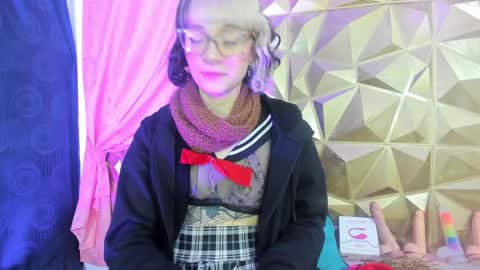  emmili  online show from December 2024 12:22:01 PM