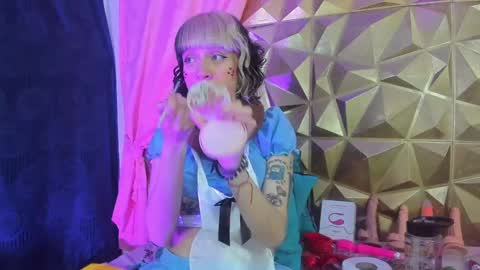  emmili  online show from December 2024 12:16:02 PM