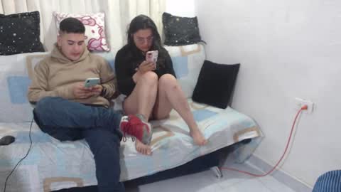 sweet_fantasy_couple online show from January 2025 01:10:01 AM