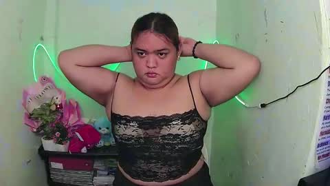 Snapshot of sweet_frex123 chatting on October 2025 06:22:02 AM sweet_frex123 online show from October 2025 06:22:02 AM