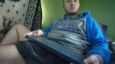 sweet_guy36 online show from September 2025 02:27:02 PM