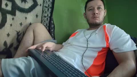 sweet_guy36 online show from November 2025 02:30:02 PM