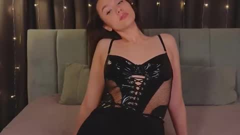 Im Mia.LOVELY PATTERNS 100  120  160  200 my toy buzzes from 2 tip online show from January 2025 06:50:01 PM