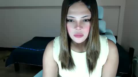 sophia daisy  online show from February 2025 11:47:02 PM