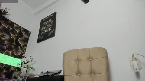 Alesy online show from December 2024 06:13:02 AM