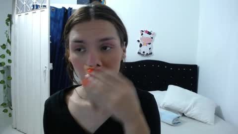 Lady online show from December 2024 11:31:01 PM