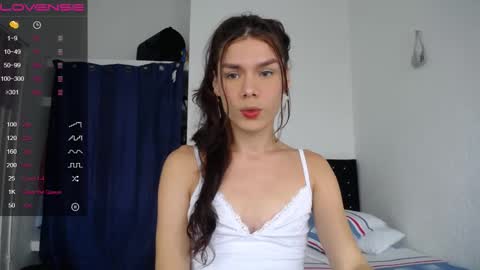 Lady online show from December 2024 03:13:01 PM