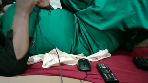 Snapshot of sweet_lilianah chatting on November 2025 05:48:02 PM sweet_lilianah online show from November 2025 05:48:02 PM