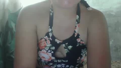 Snapshot of sweet_lily0613 chatting on February 2025 08:42:01 AM sweet_lily0613 online show from February 2025 08:42:01 AM