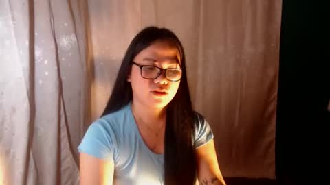 Dimple online show from September 2025 04:10:02 PM