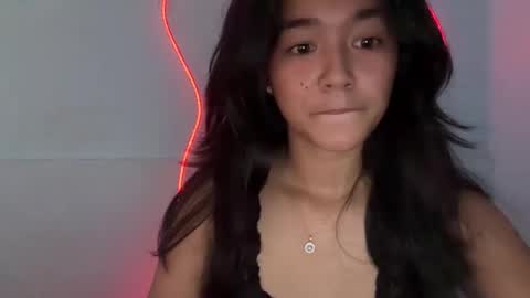Snapshot of sweet_megan0 chatting on October 2025 11:43:01 AM Megan online show from October 2025 11:43:01 AM