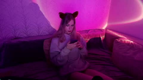 Snapshot of sweet_mol1y chatting on October 2025 03:47:01 AM sweet_mol1y online show from October 2025 03:47:01 AM