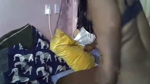 Snapshot of sweet_monalisa93 chatting on October 2025 11:13:02 PM Lisa online show from October 2025 11:13:02 PM