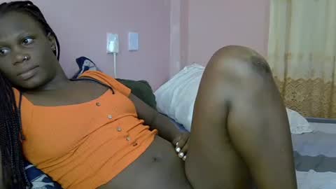 Snapshot of sweet_monalisa93 chatting on October 2025 04:11:01 AM Lisa online show from October 2025 04:11:01 AM