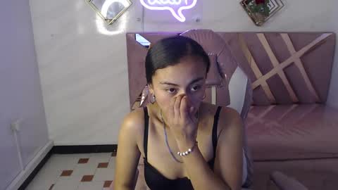 Live 300pm 900pm COLOMBIAN HOUR online show from February 2025 02:03:02 AM