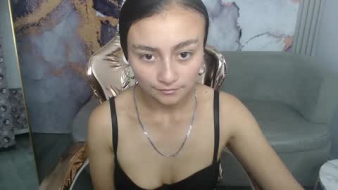 Live 300pm 900pm COLOMBIAN HOUR online show from March 2025 07:48:01 PM