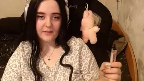 Snapshot of sweet_my_dream chatting on October 2025 03:20:02 PM sweet_my_dream online show from October 2025 03:20:02 PM