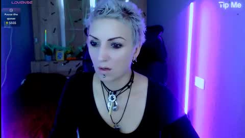 Snapshot of sweet_n_strong chatting on November 2025 08:05:02 AM sweet_n_strong online show from November 2025 08:05:02 AM