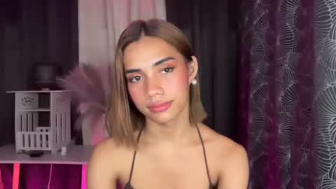 sweet_nikki03 online show from October 2025 07:12:01 PM