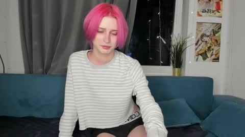 kira online show from October 2025 11:13:02 PM