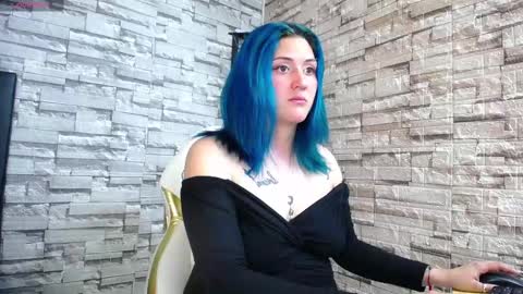  LAUREN  online show from February 2025 12:13:01 AM