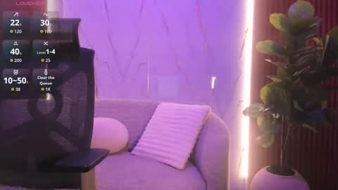 Santiago online show from October 2025 11:33:02 AM