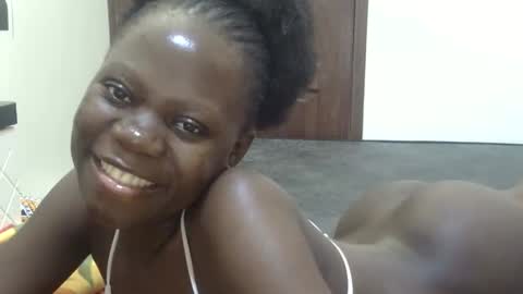 Snapshot of sweet_sharon01 chatting on November 2025 09:40:01 AM Sharon online show from November 2025 09:40:01 AM