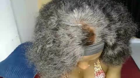 Snapshot of sweet_sherie chatting on October 2025 05:41:01 AM ellanah Tracie online show from October 2025 05:41:01 AM