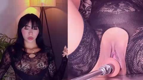 Snapshot of sweet_susie_ chatting on September 2025 08:47:01 PM SUSIE online show from September 2025 08:47:01 PM