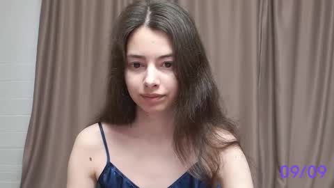 Angel online show from September 2025 04:01:01 AM