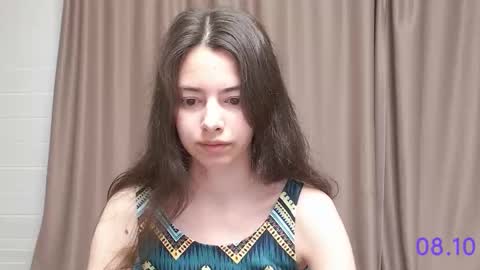 Snapshot of sweet_sweet_angel chatting on October 2025 09:18:02 AM Angel online show from October 2025 09:18:02 AM