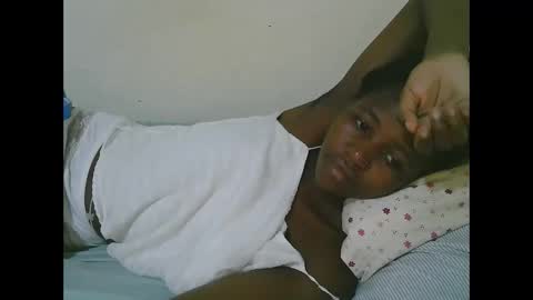 Tatty online show from September 2025 07:06:02 PM