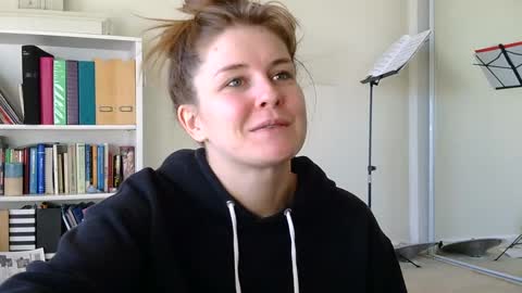 Heidi Brenner - Please check bio for schedule  FAQ online show from January 2025 03:41:01 PM