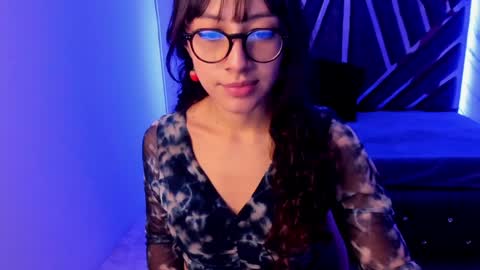 sweet_venus4 online show from January 2025 04:27:01 PM