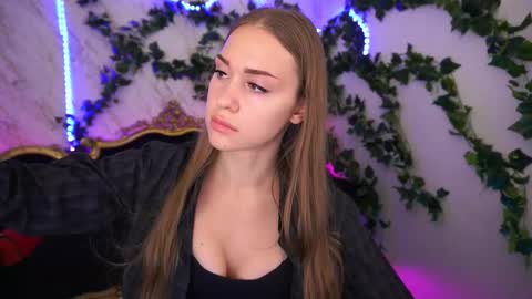SweetAngellic online show from September 2025 12:37:02 PM