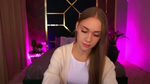 SweetAngellic online show from September 2025 01:23:02 PM