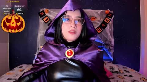 Annie online show from November 2025 04:25:01 AM