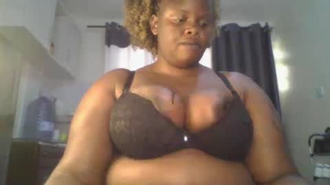 Snapshot of sweetbaby46 chatting on October 2025 09:07:01 AM sweetbaby46 online show from October 2025 09:07:01 AM