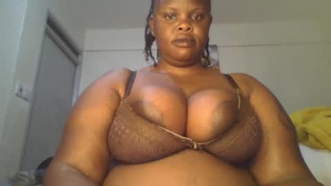 Snapshot of sweetbaby46 chatting on October 2025 03:07:01 AM sweetbaby46 online show from October 2025 03:07:01 AM