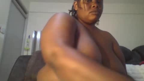 Snapshot of sweetbaby46 chatting on October 2025 09:55:01 AM sweetbaby46 online show from October 2025 09:55:01 AM