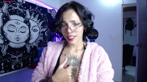 sweetbitter_ online show from February 2025 07:57:02 PM