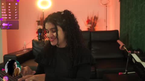 Salom independent model online show from January 2025 04:00:02 AM