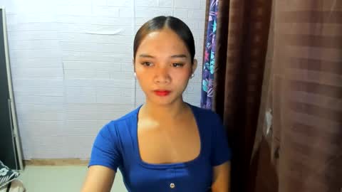 Snapshot of sweetcummer27 chatting on March 2025 04:50:02 AM SOPHIA online show from March 2025 04:50:02 AM