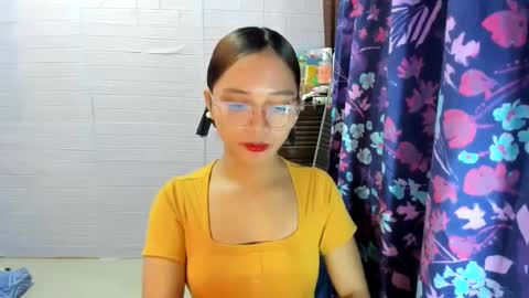 Snapshot of sweetcummer27 chatting on March 2025 10:39:02 PM SOPHIA online show from March 2025 10:39:02 PM