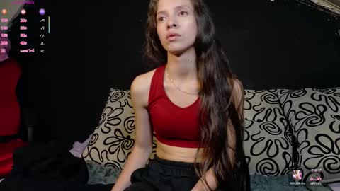 sweetdam12 online show from October 2025 09:33:01 PM