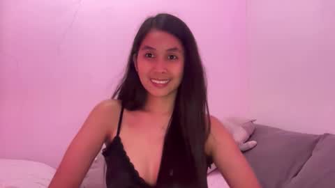 sweetdoll_angela online show from October 2025 01:38:01 AM