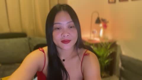 Snapshot of sweetestsmile_ chatting on November 2025 01:54:02 PM Khaye online show from November 2025 01:54:02 PM