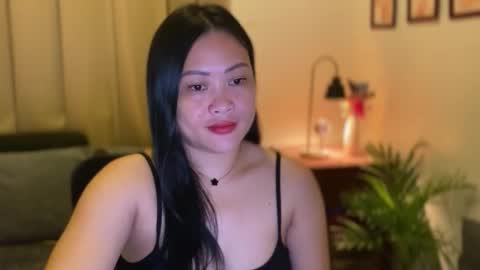 Snapshot of sweetestsmile_ chatting on November 2025 01:05:02 AM Khaye online show from November 2025 01:05:02 AM