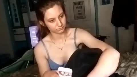 Snapshot of sweetfreedom2004 chatting on October 2025 01:26:01 AM sweetfreedom2004 online show from October 2025 01:26:01 AM