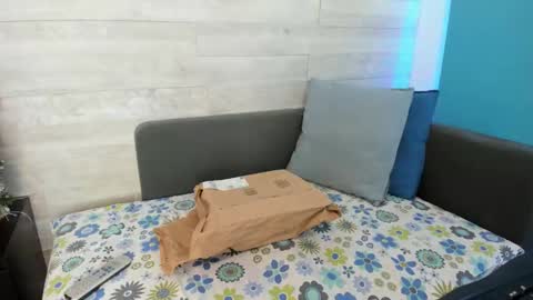 sweetheartmia online show from December 2024 08:01:01 AM